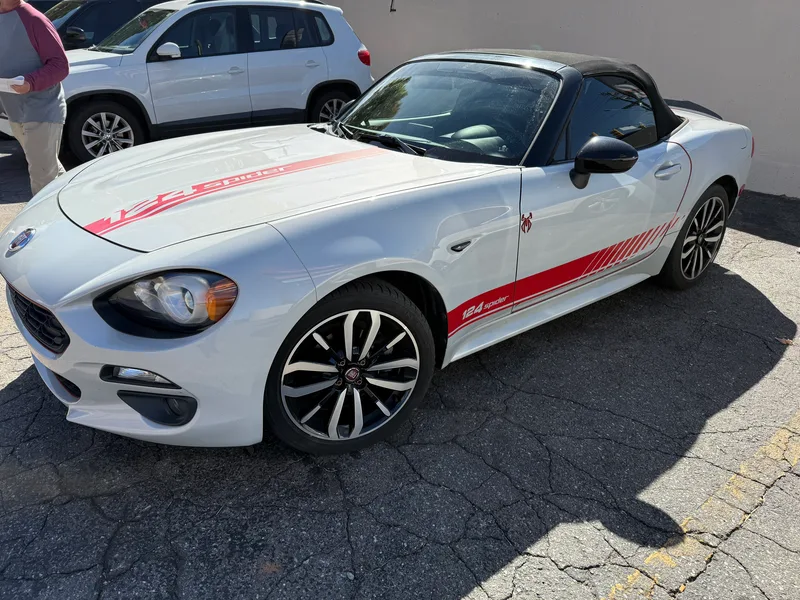 Fiat 124 Spider